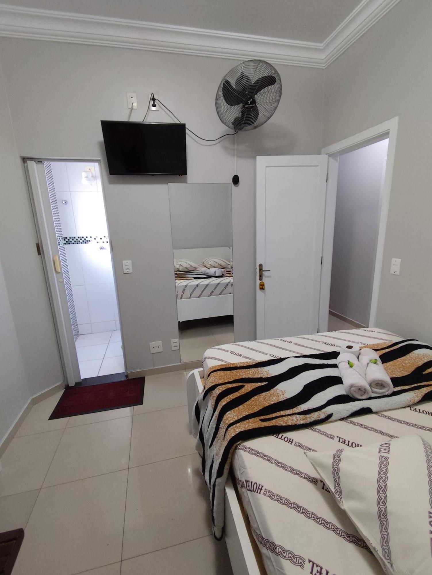 Hotel Amanhecer N903- Feirinha Da Madrugada-Bras Sao Paulo Bagian luar foto