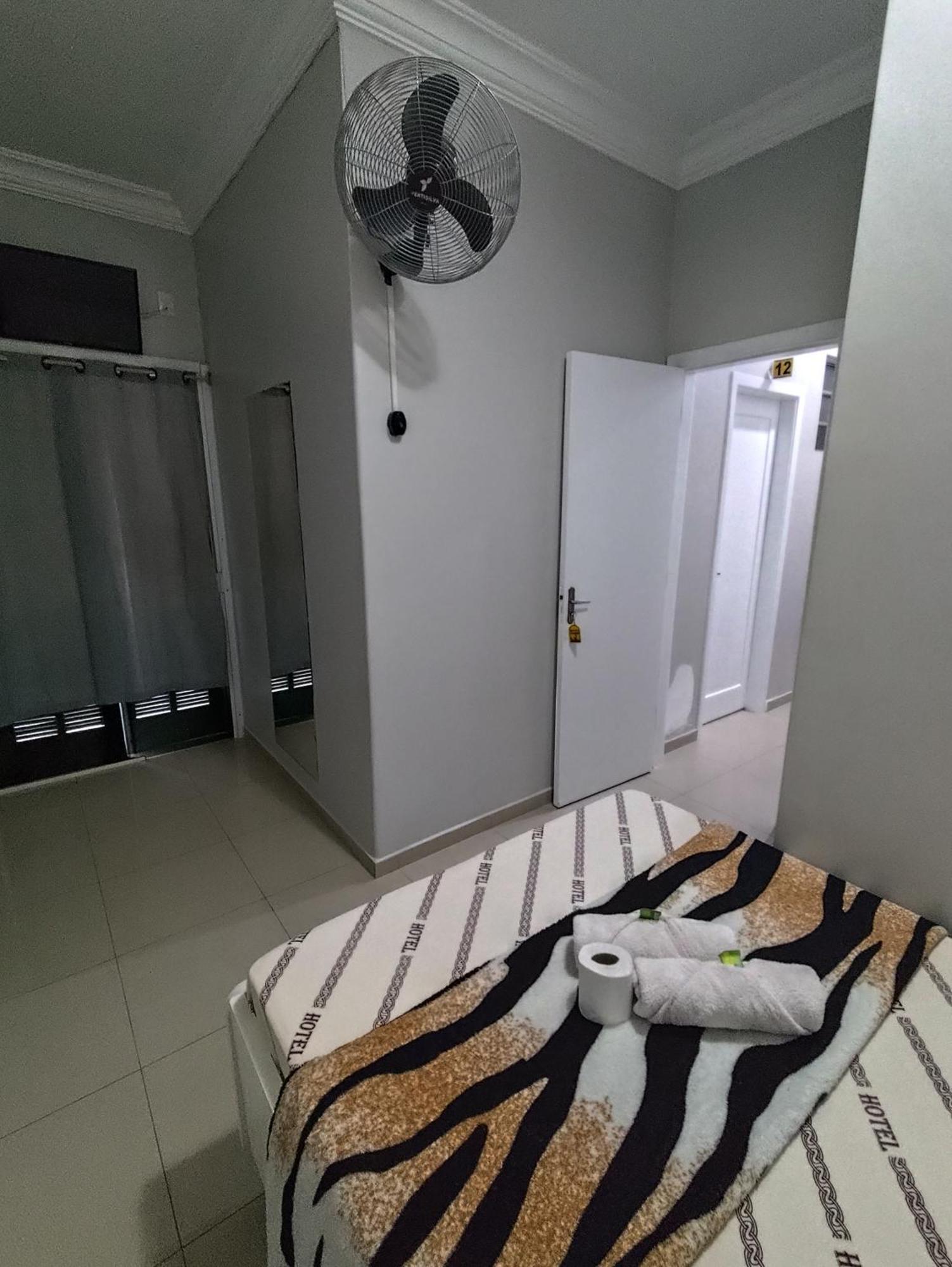 Hotel Amanhecer N903- Feirinha Da Madrugada-Bras Sao Paulo Bagian luar foto
